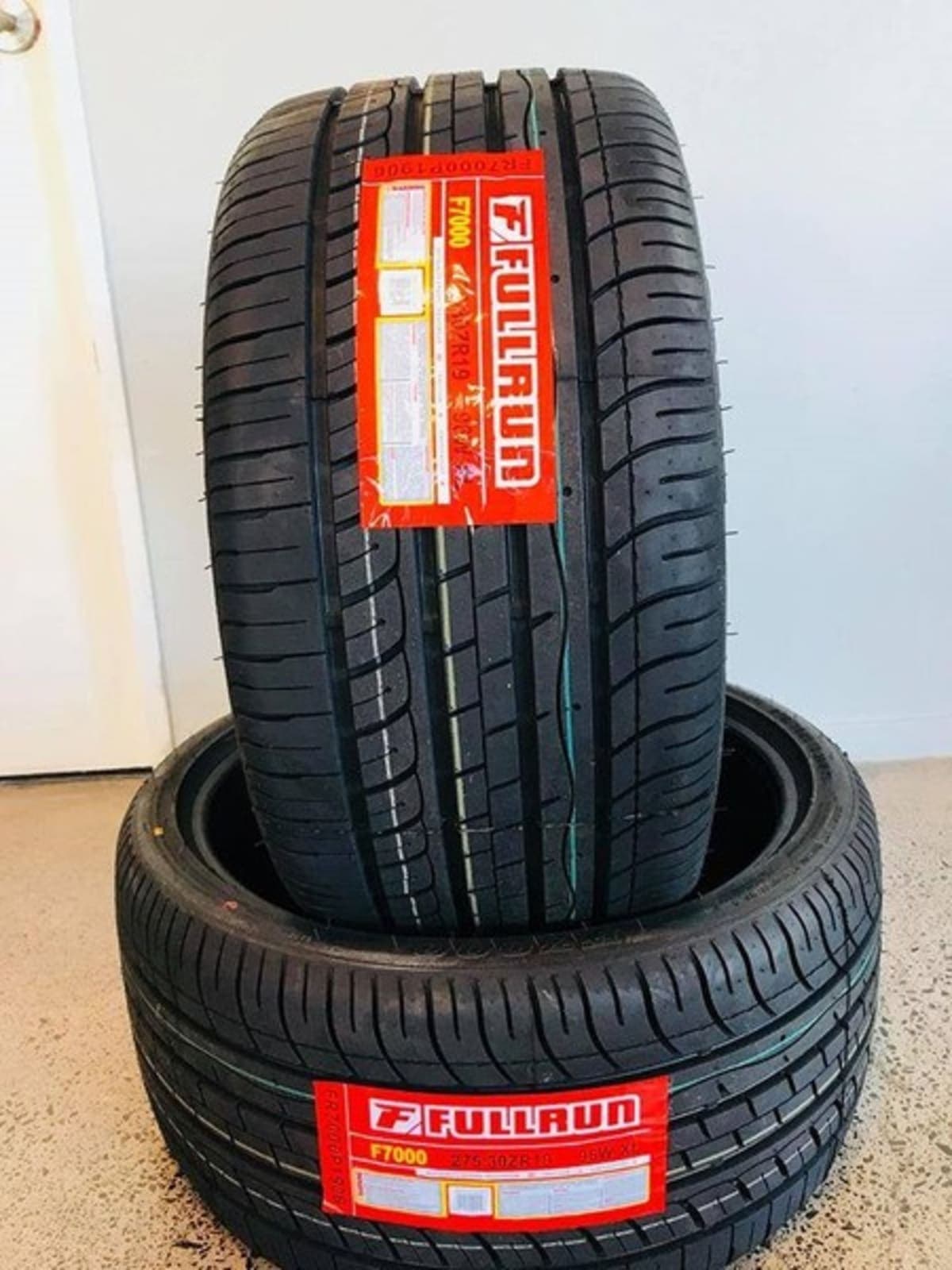 245/30ZR24 FULLRUN F7000 94W XL ***NW***